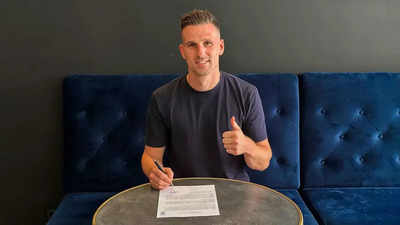 Mumbai City FC sign Dutch midfielder Yoell van Nieff